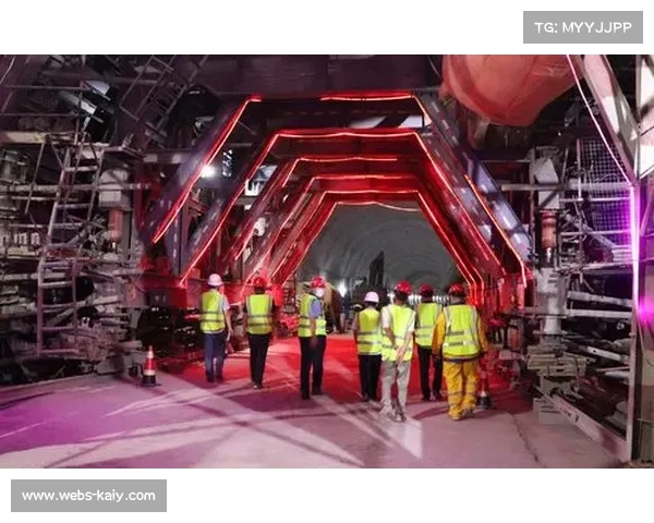 诺瓦斯基目标突破2分07秒 成年组首战引发广泛关注